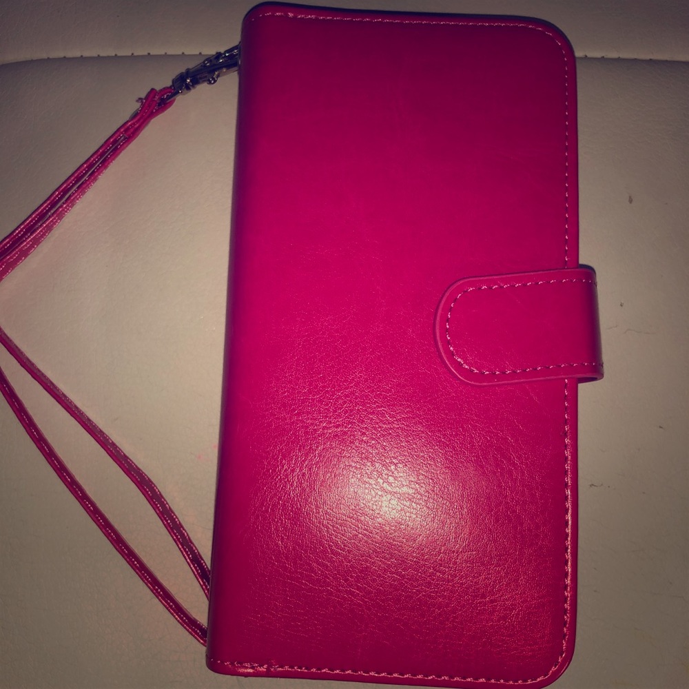 Pink phone case 💅🏻